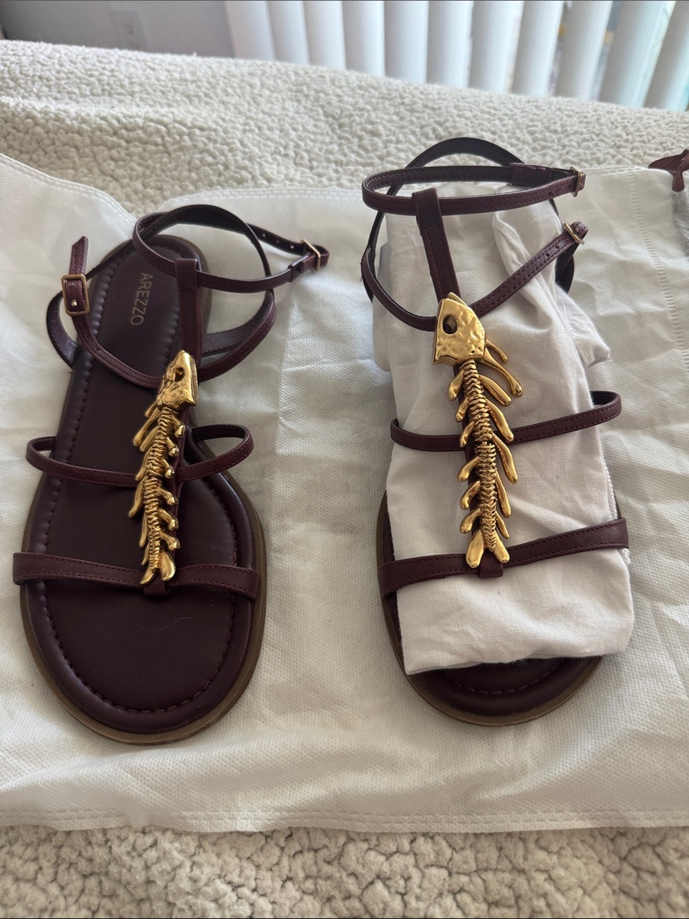 Arezzo Dark Brown Leather T-Strap Sandals with Gold Fishbone Accent
